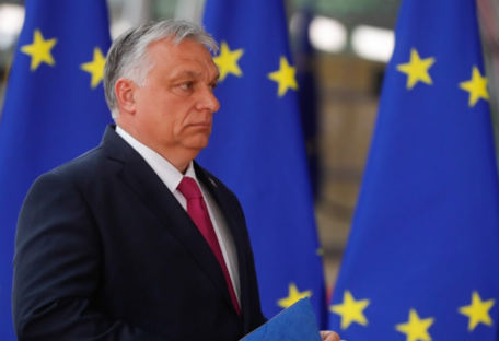 У ЄС готові різко реагувати на позицію Угорщини щодо допомоги Україні 